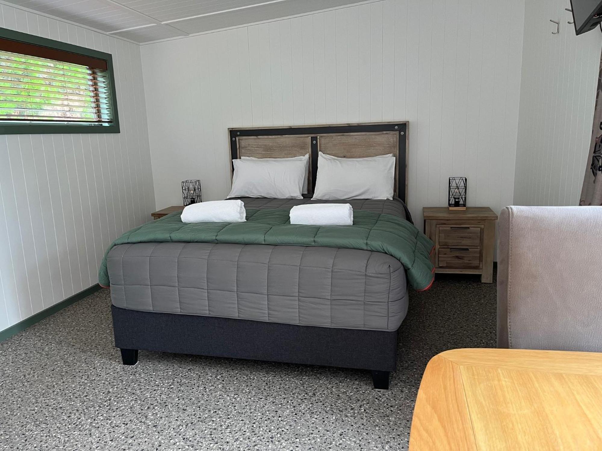 Millers Flat Holiday Park Esterno foto