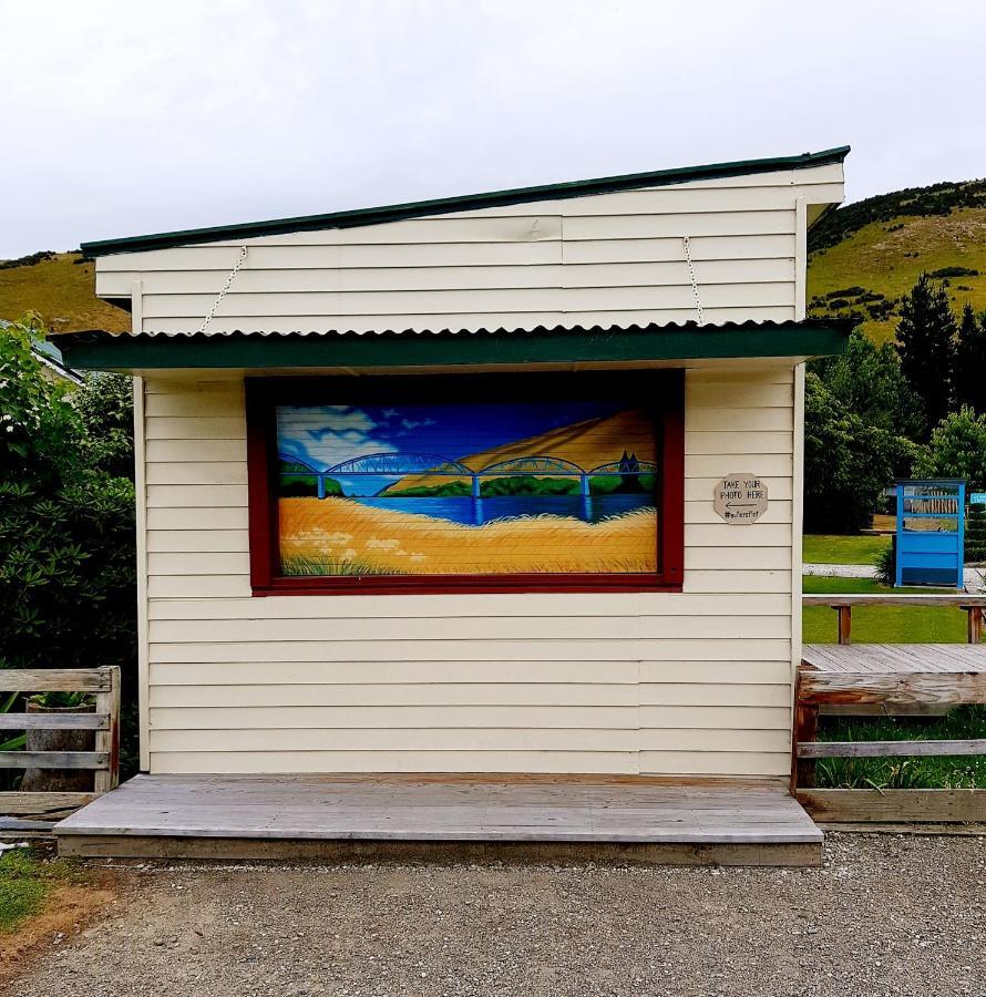 Millers Flat Holiday Park Esterno foto